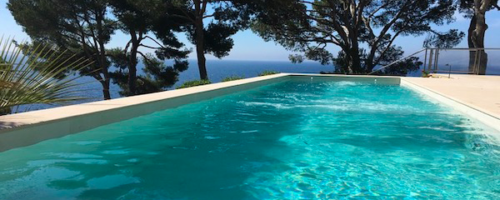 entretien de piscine par la conciergerie Arma Prestige